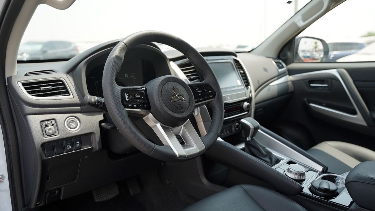 Mitsubishi Montero Sport GLS Brand New – 3.0L Petrol 4WD Automatic – H59 – GCC 2026 – Export Only