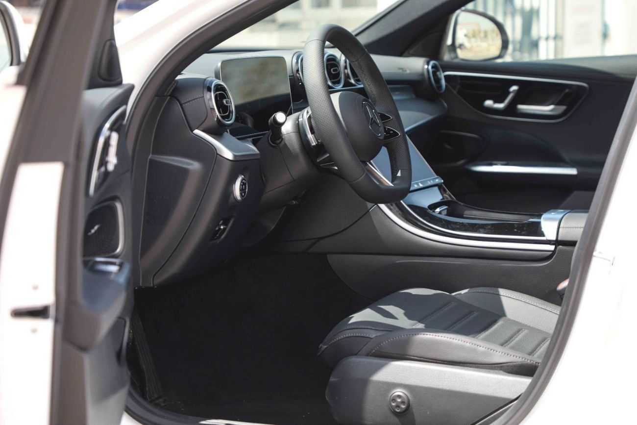 مرسيدس بنز C 200 2025 MERCEDES BENZ C200 L SPORT 1.5 Hybrid - WHITE inside BLACK | Export Only
