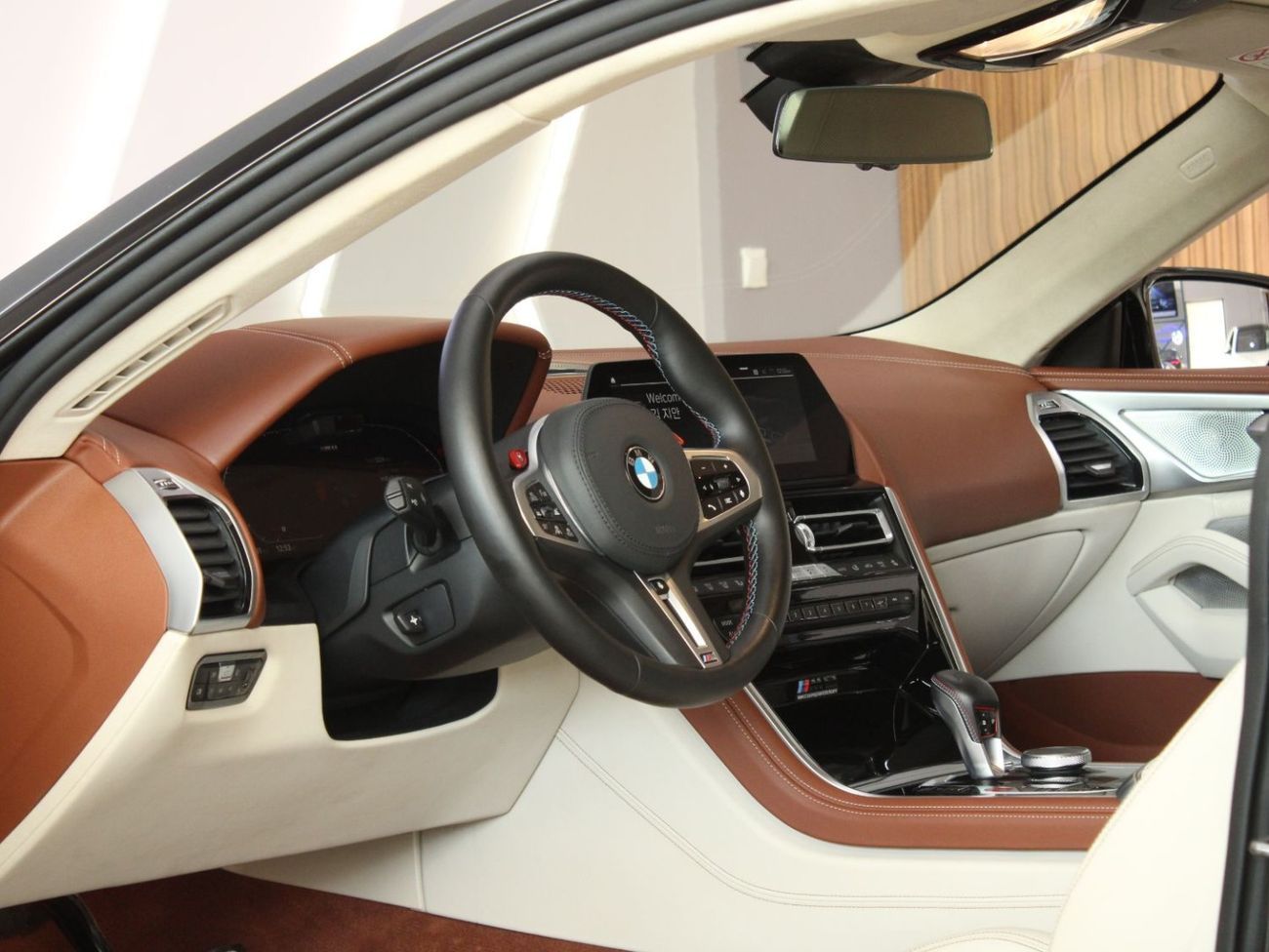 BMW M8 BMW M8 COMPETITION