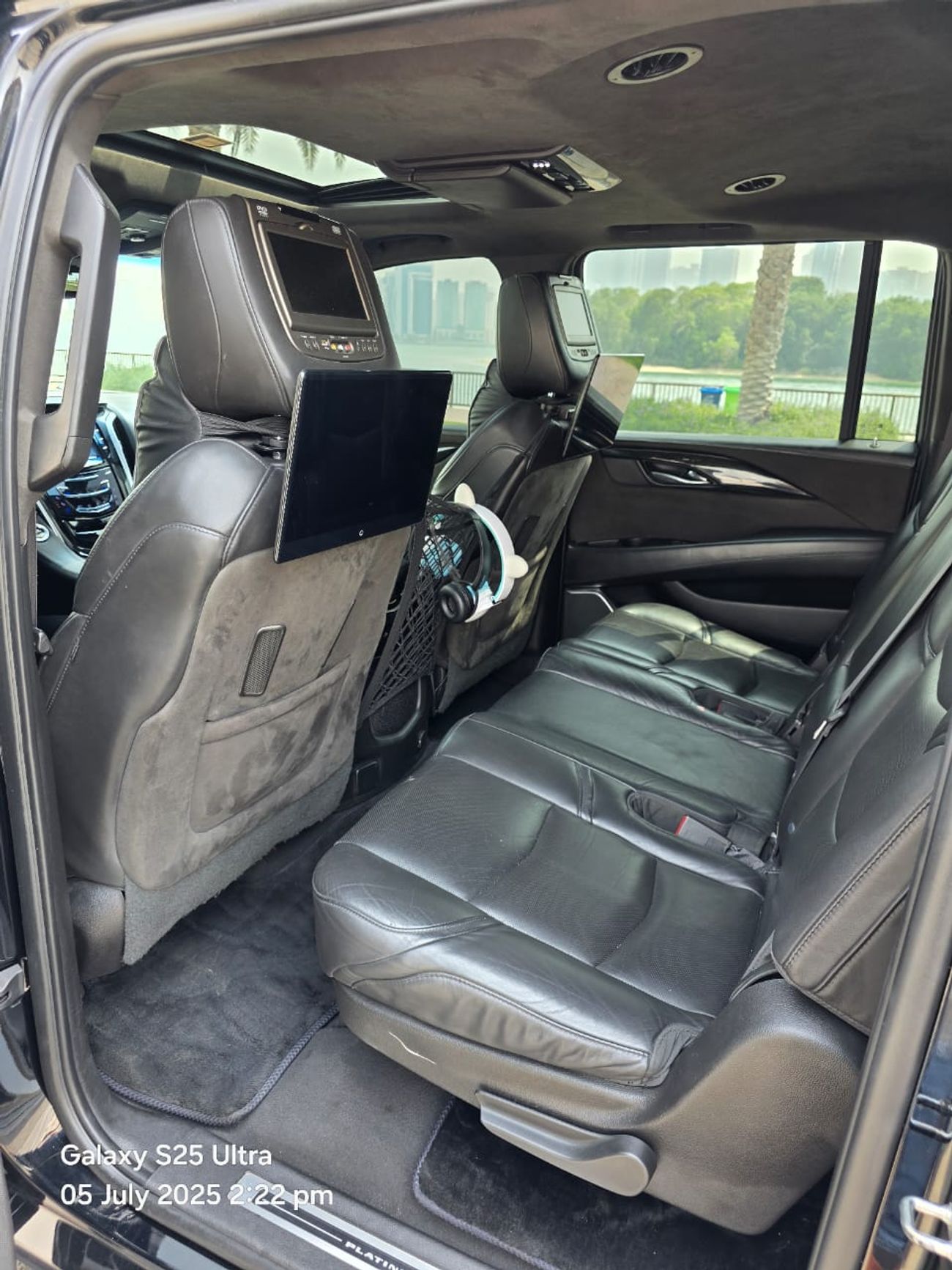 كاديلاك إسكالاد L Platinum 6.2L