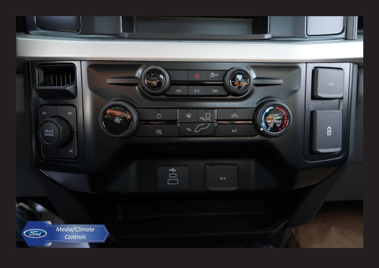 فورد F 550 FORD F550 6.7L V8 TD 4X4 XL CHASSIS SUPER DUTY A/T DSL 2025 Export Only