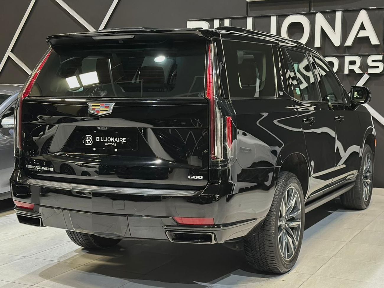 كاديلاك إسكالاد Sport Platinum 6.2L 4WD