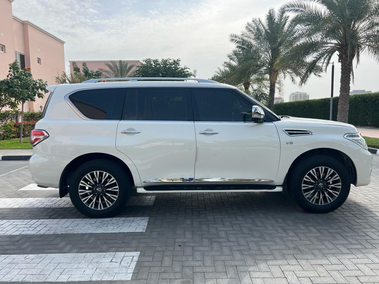Nissan Patrol SE Platinum 5.6L
