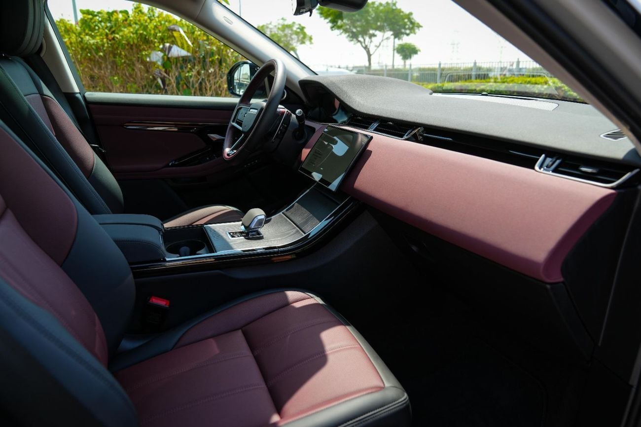 Land Rover Range Rover Evoque DYNAMIC SE P250 2025!! FIVE YEARS WARRANTY!! THREE YEARS SERVICE CONTRACT
