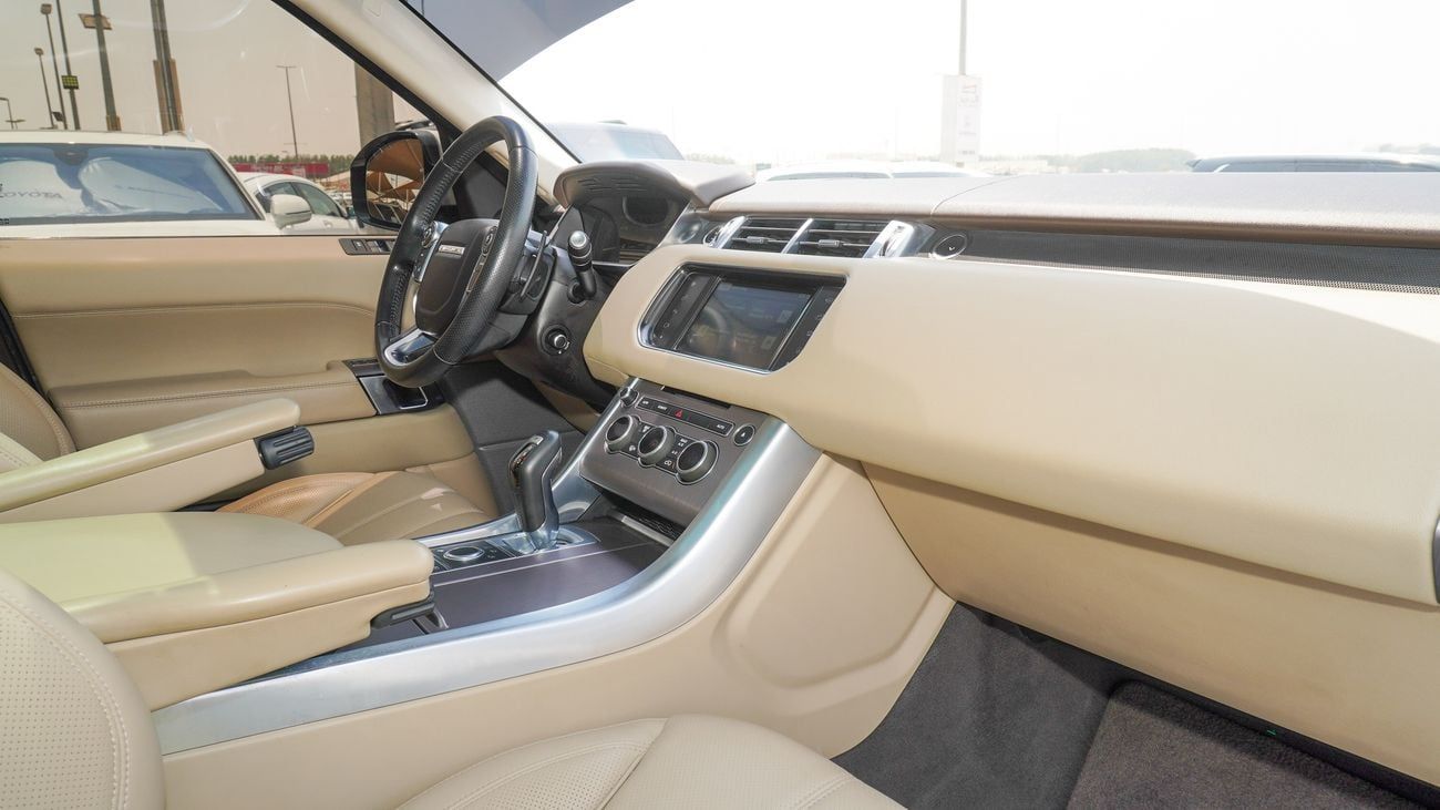 Land Rover Range Rover Sport HSE