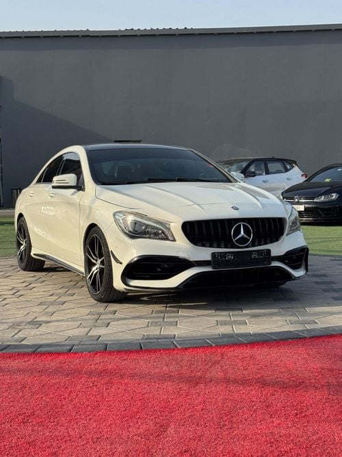 Mercedes Benz CLA 45 AMG STD
