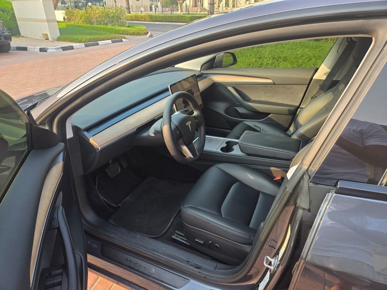 Tesla Model 3 STANDARD RANGE