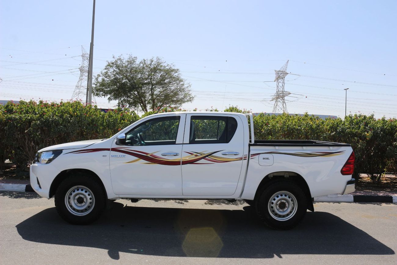 تويوتا هيلوكس DLS 2.4L