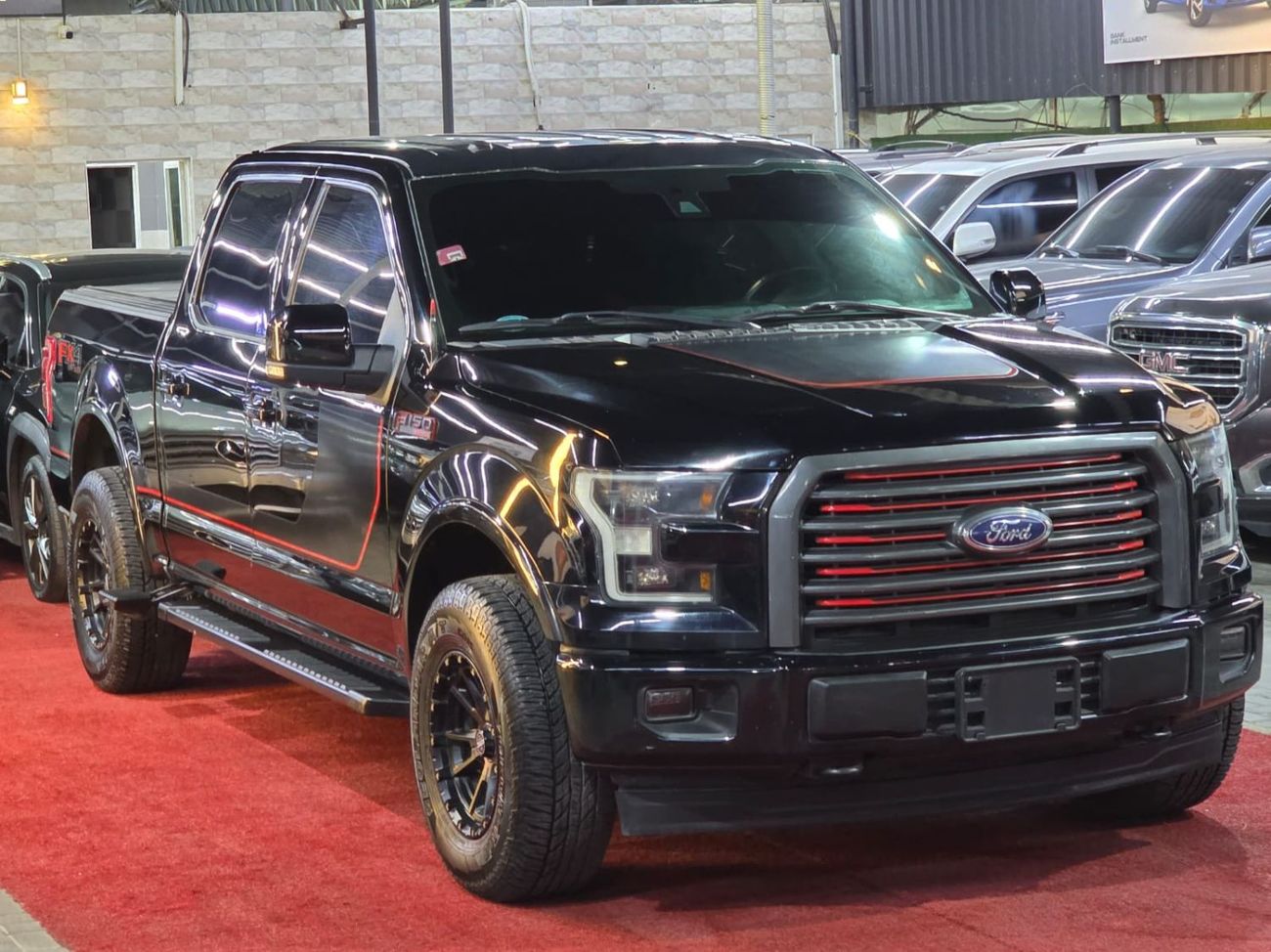 Ford F 150 Lariat Luxury Pack 5.0L (396 HP)