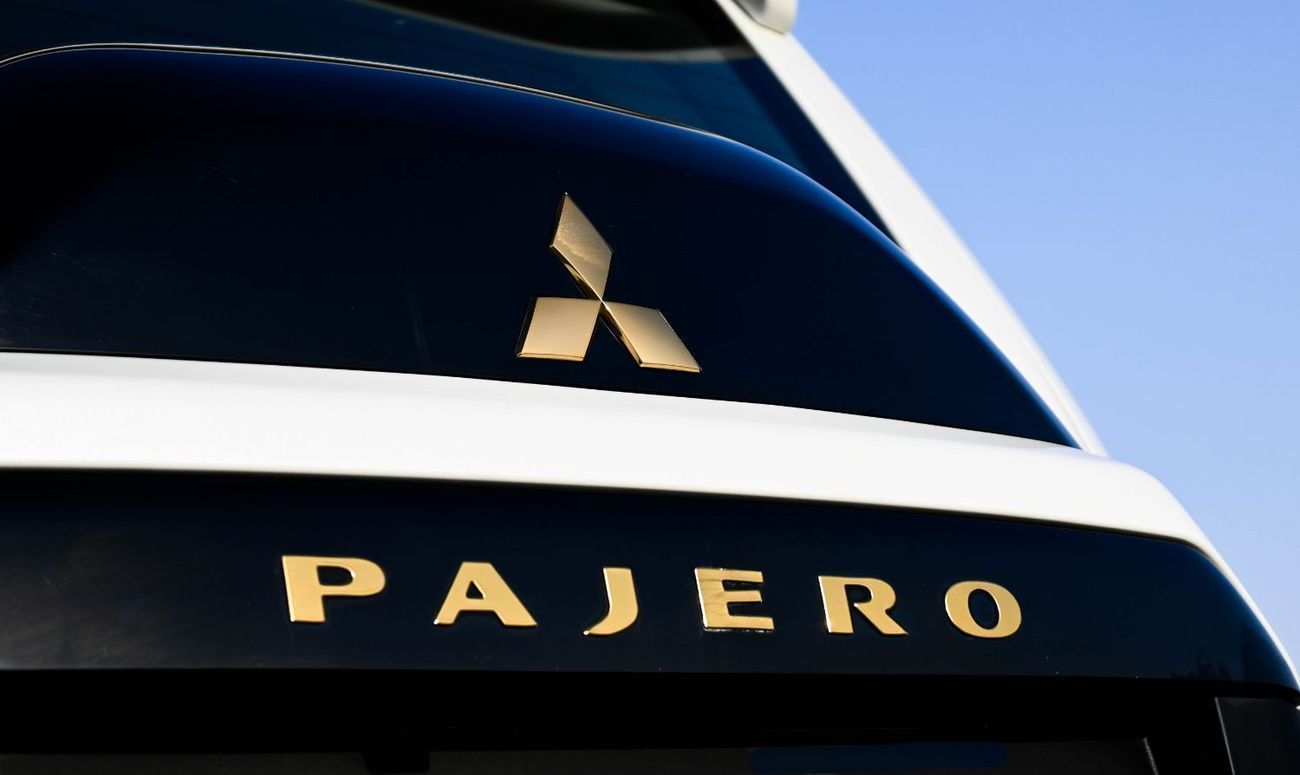 Mitsubishi Pajero MITSUBISHI PAJERO 2022 GCC _ GLS V6 IN EXCELLENT CONDITION