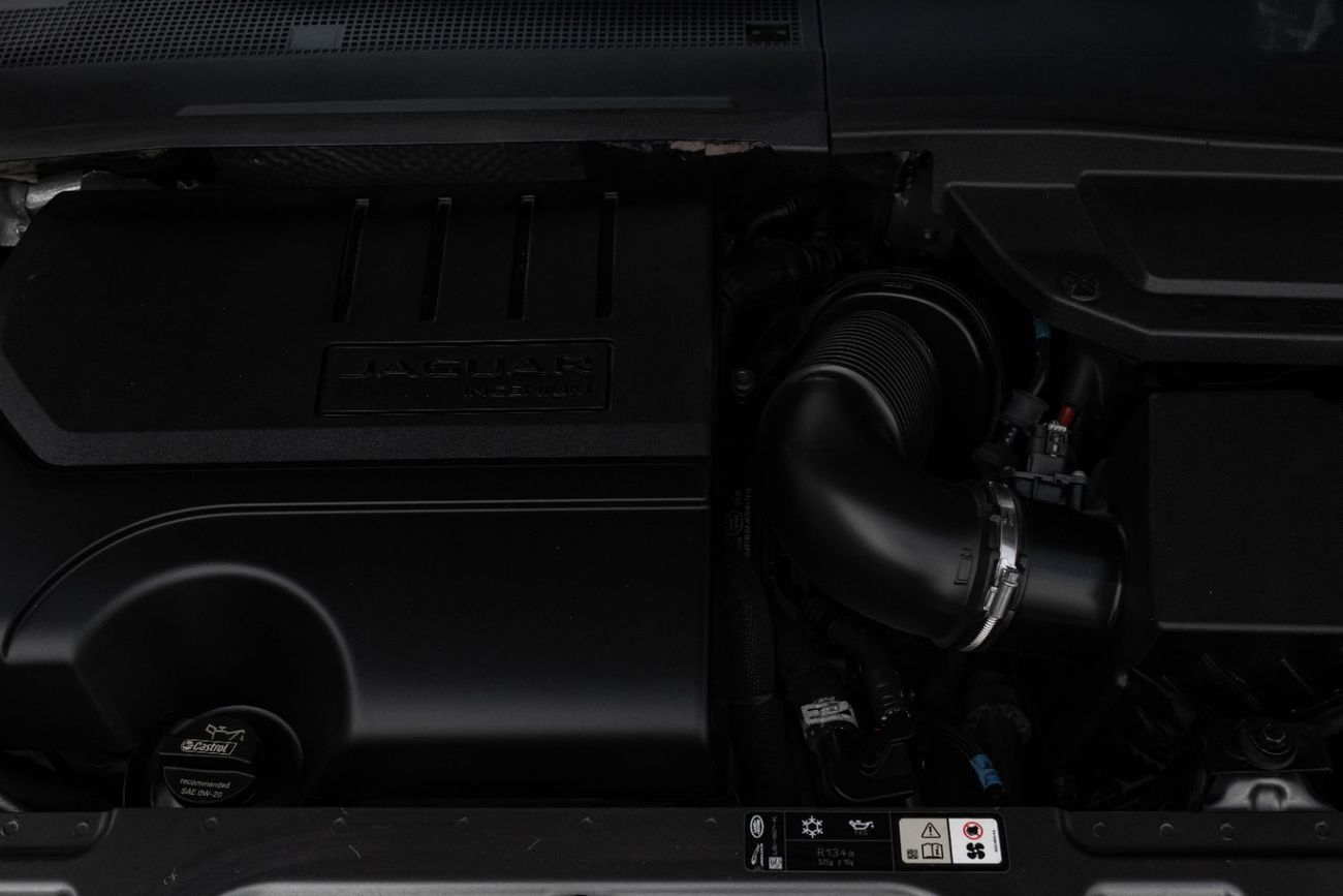 جاكوار E Pace SE | 1,704 P.M | 0% Downpayment | Panoramic Roof | Low Km!