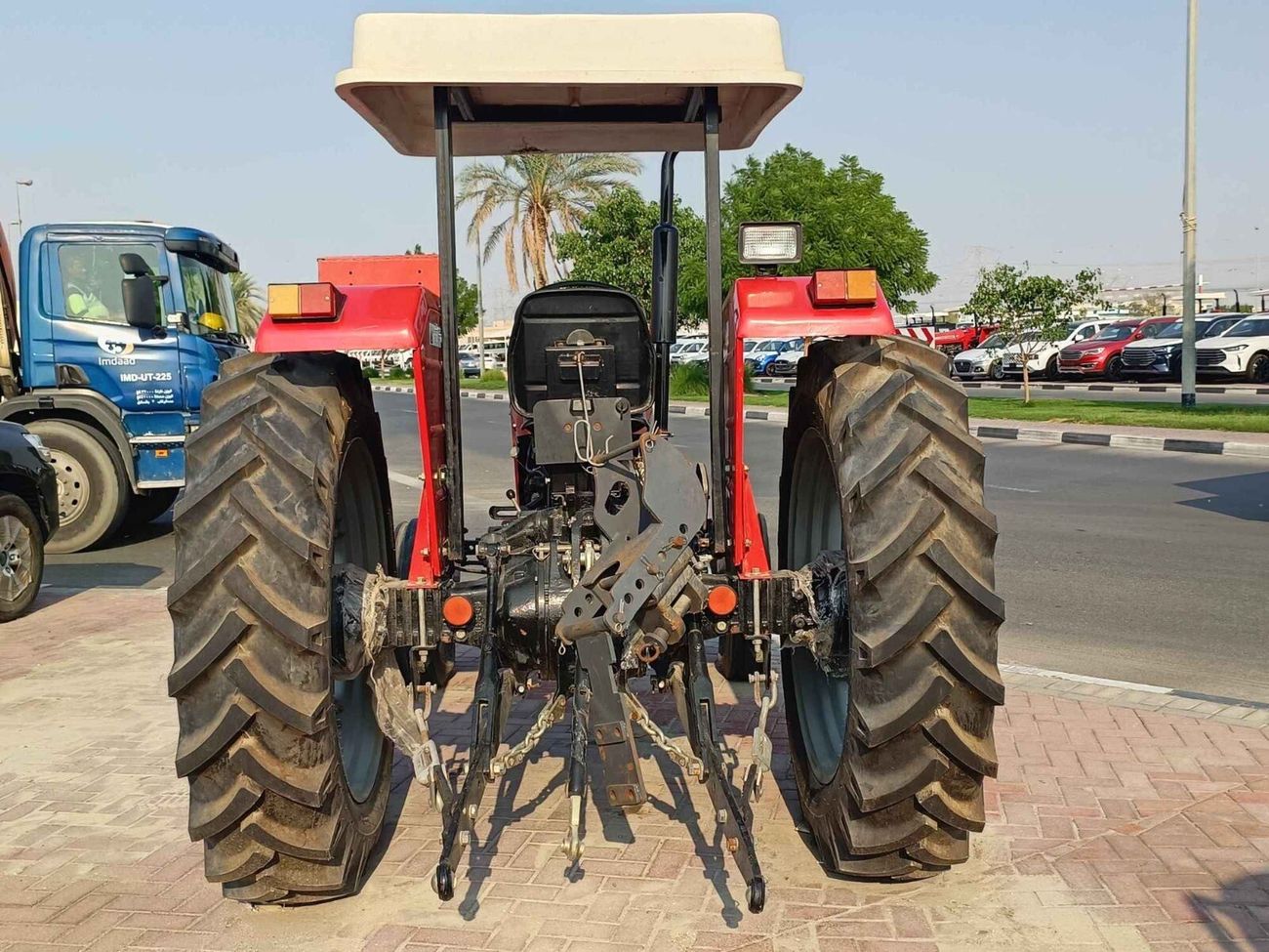 ماسي فيرجوسون 290 Tractor, Diesel, With Hok, 2WD, Hydrostatic Steering (CODE # 67921)