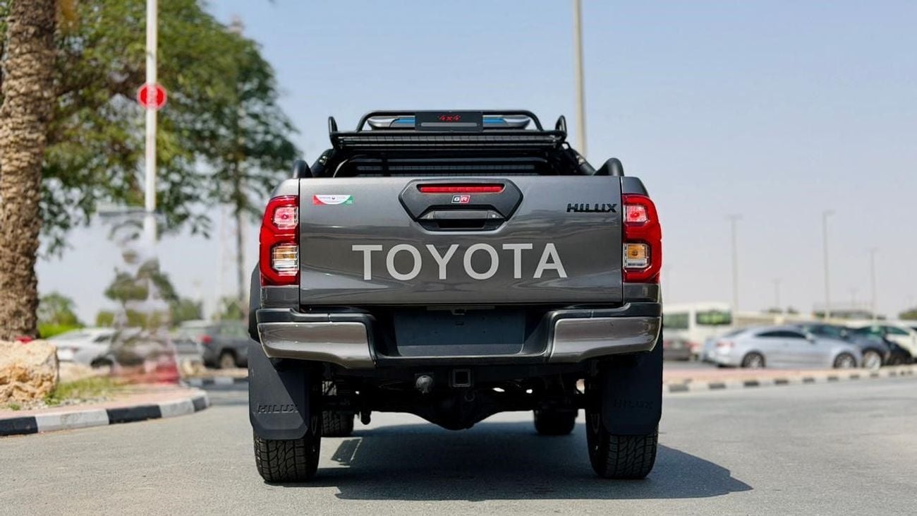 Toyota Hilux 2018| 2.8L DIESEL ENGINE | MT | RHD | HEAVY BULL BAR | AIR SNORKEL | DUAL BULL BAR ANTENNA | BONNET