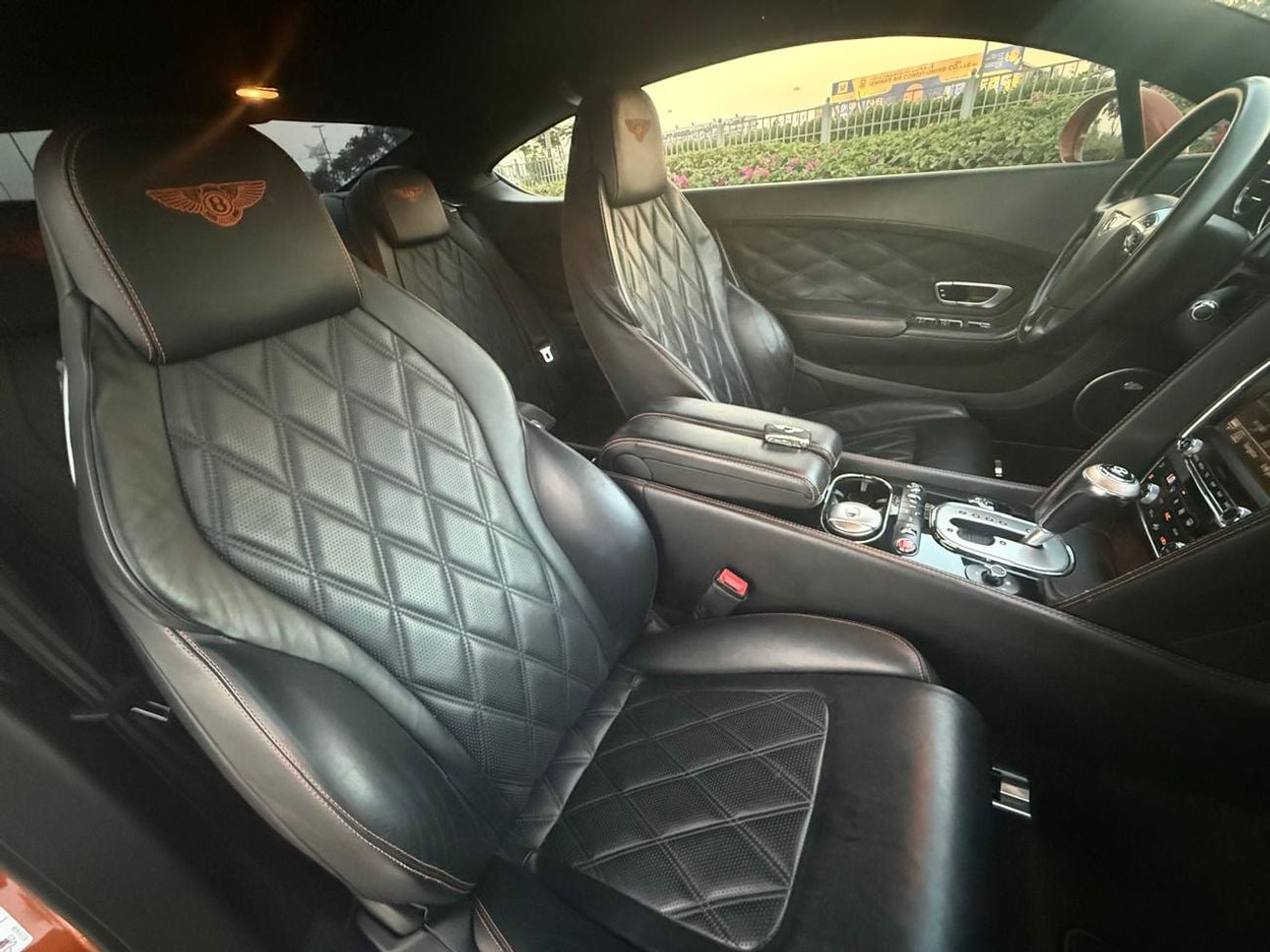 Bentley Continental Mulliner 6.0L Coupe Bentley Continental GT W12 2012 GCC Specs Full Service History in Low Mileage Sp