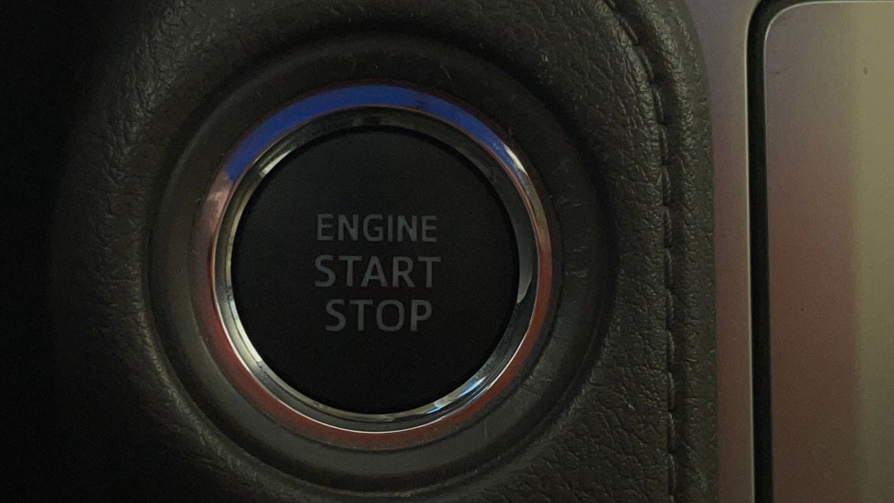 تويوتا برادو GXR 4 | بدون دفعة مقدمة | اختبار القيادة في المنزل