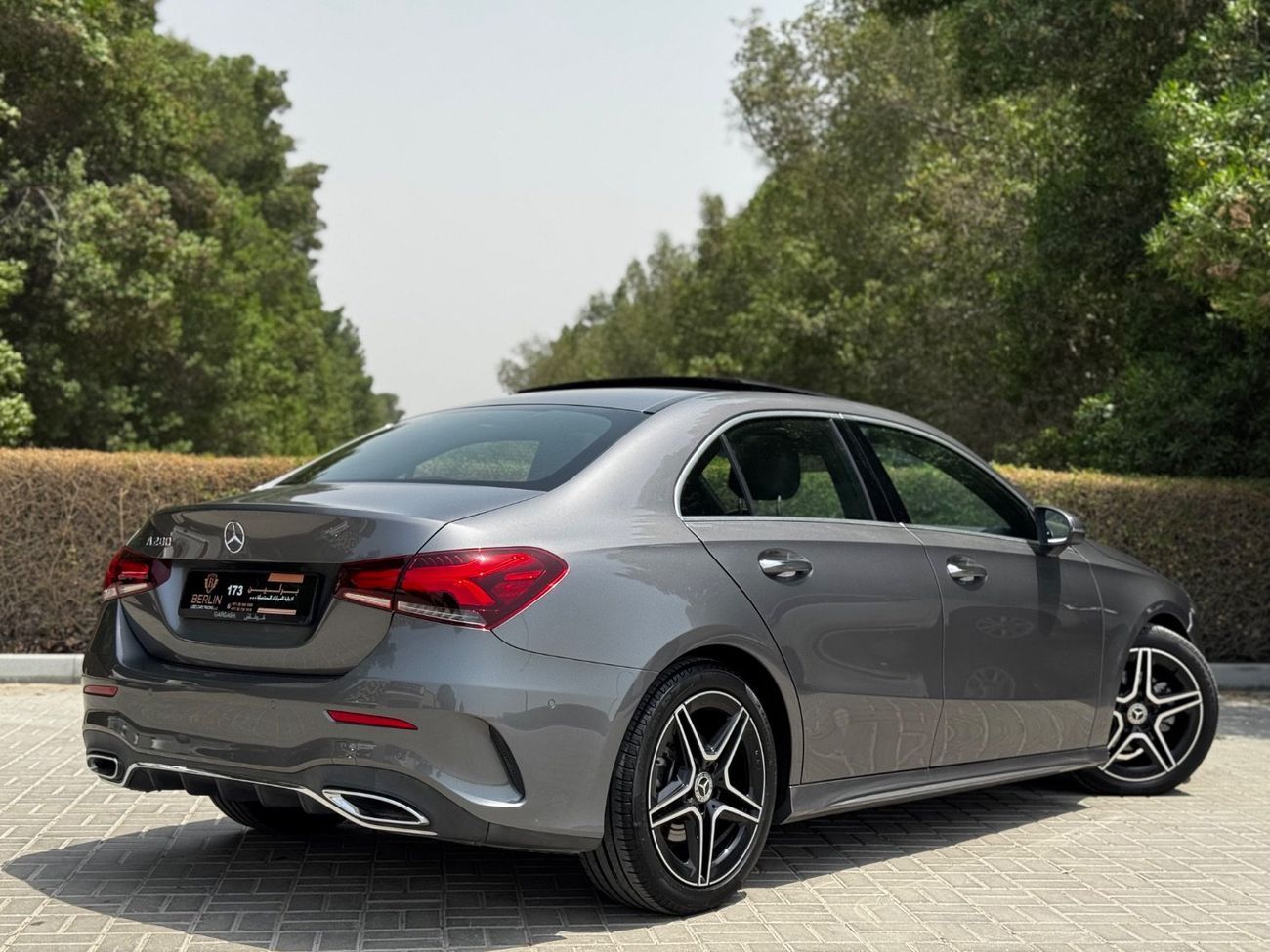 Mercedes-Benz A 200 Premium 2.0L