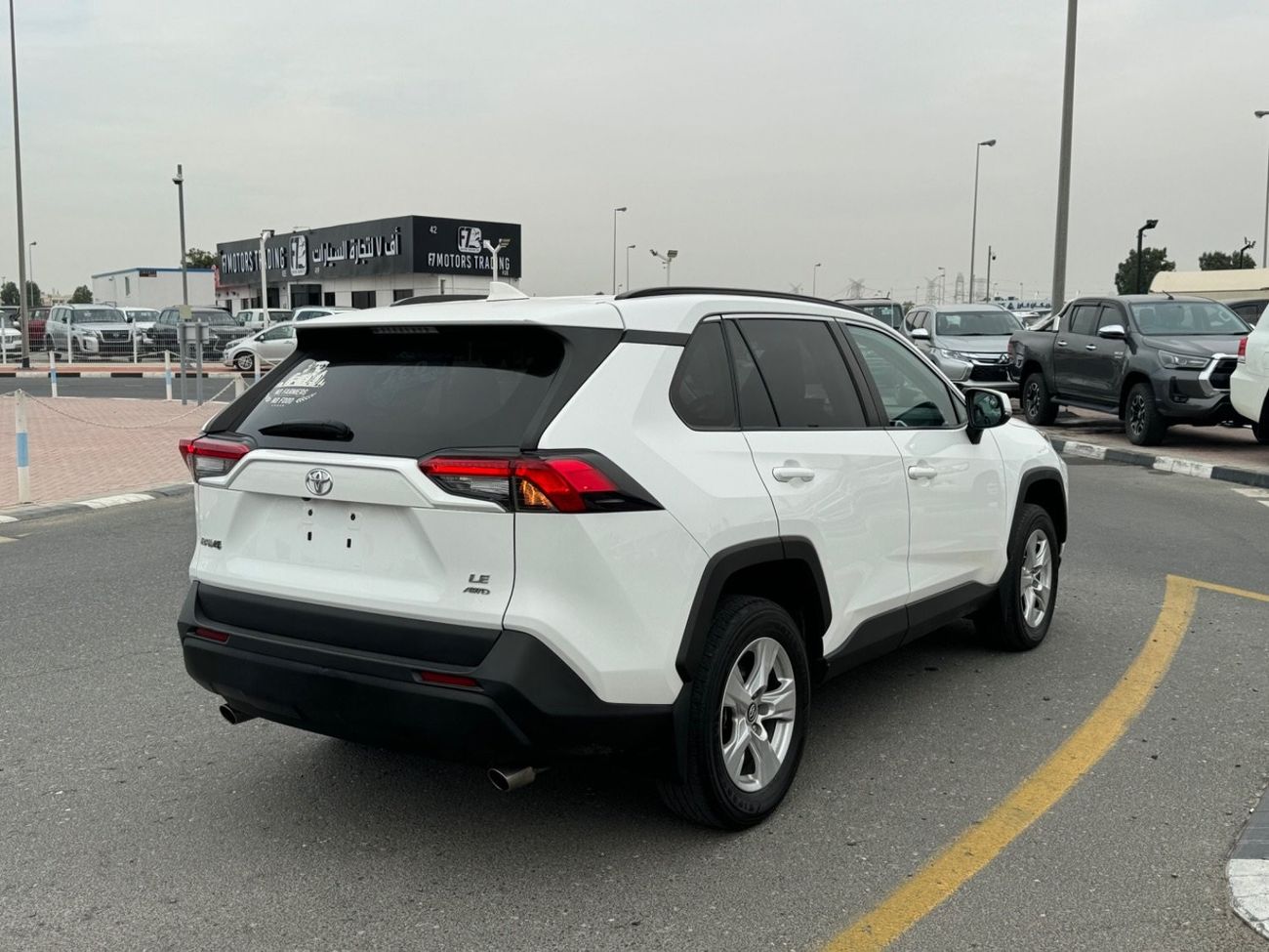 Toyota RAV4 LE 2019 KEY START 4x4 CANADA SPEC
