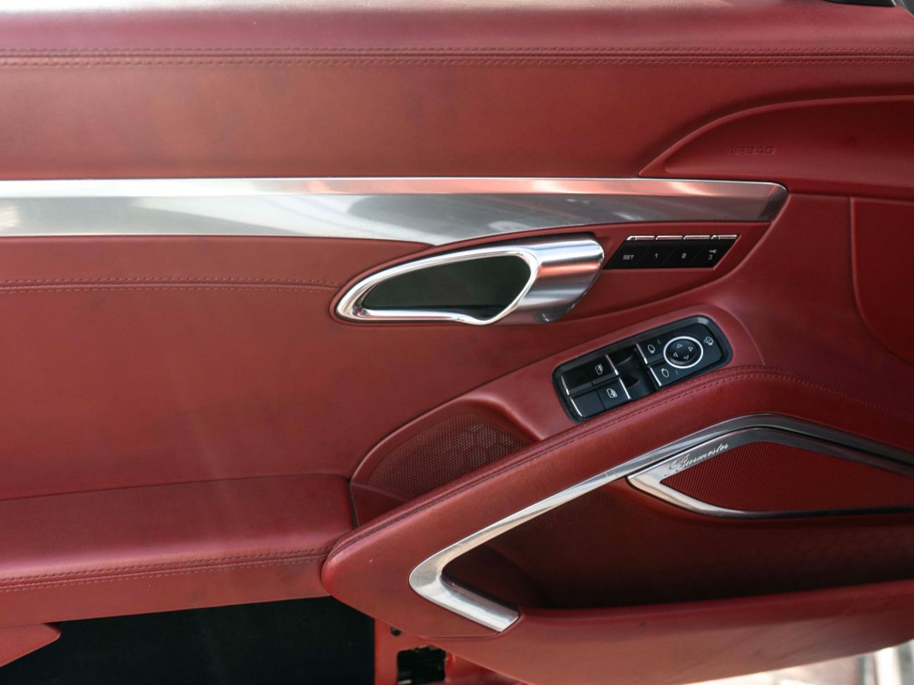 بورش 911 Carrera 4S 3.8L Coupe