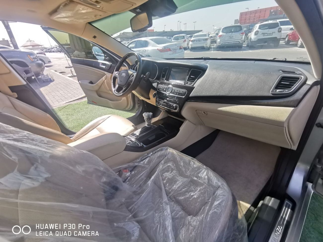 Kia Cadenza Gcc, full panoramic, no1