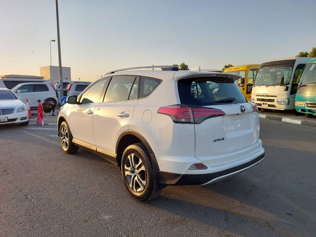 Toyota RAV4 TOYOTA RAV4 SUV RHD 2018 MODEL 2.0 L PETROL AUTOMATIC(PM75752)