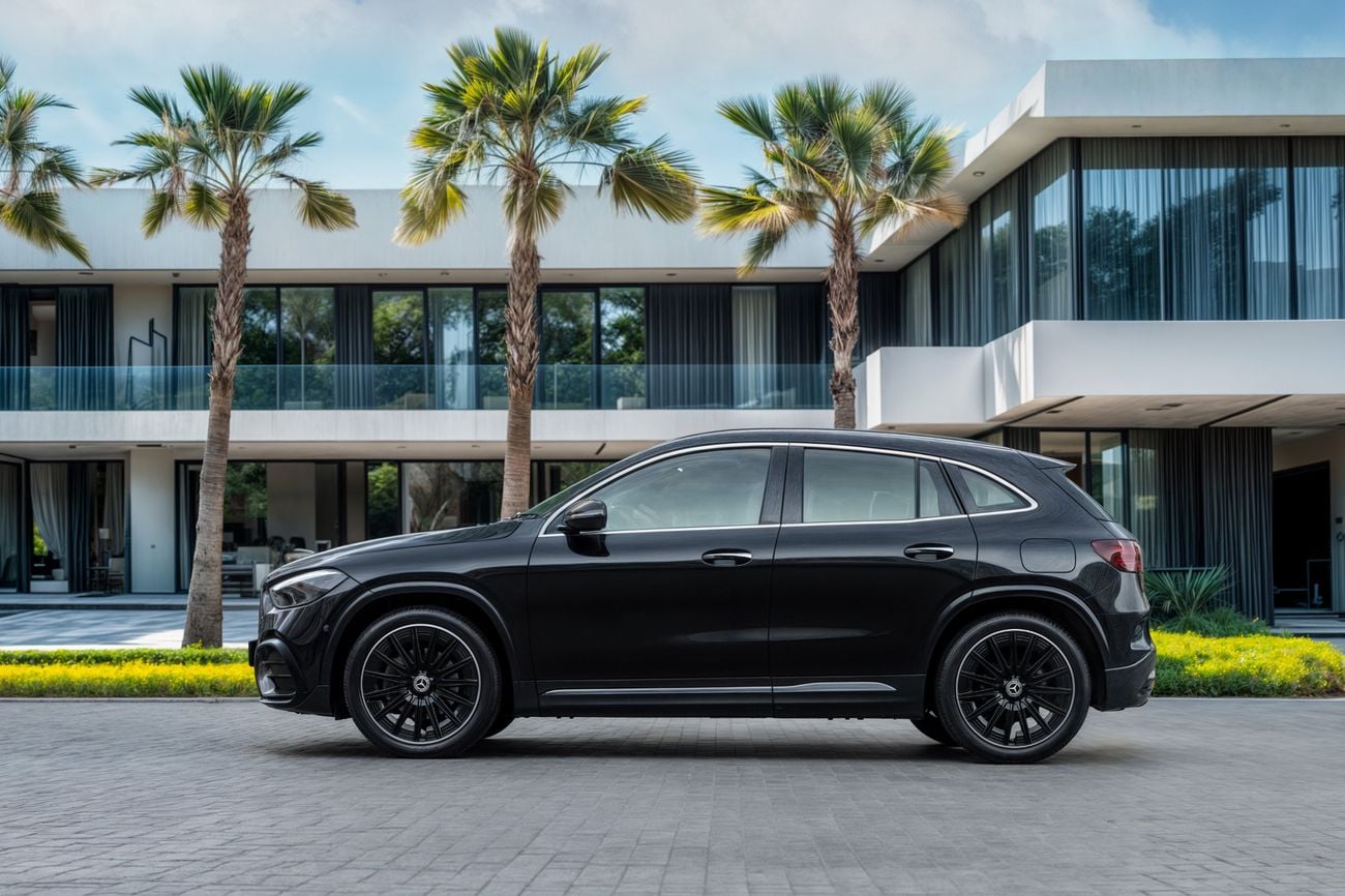 Mercedes Benz GLA 200 AMG PREMIUM | 3,232 P.M | 0% Downpayment | AGENCY WARRANTY 2030!