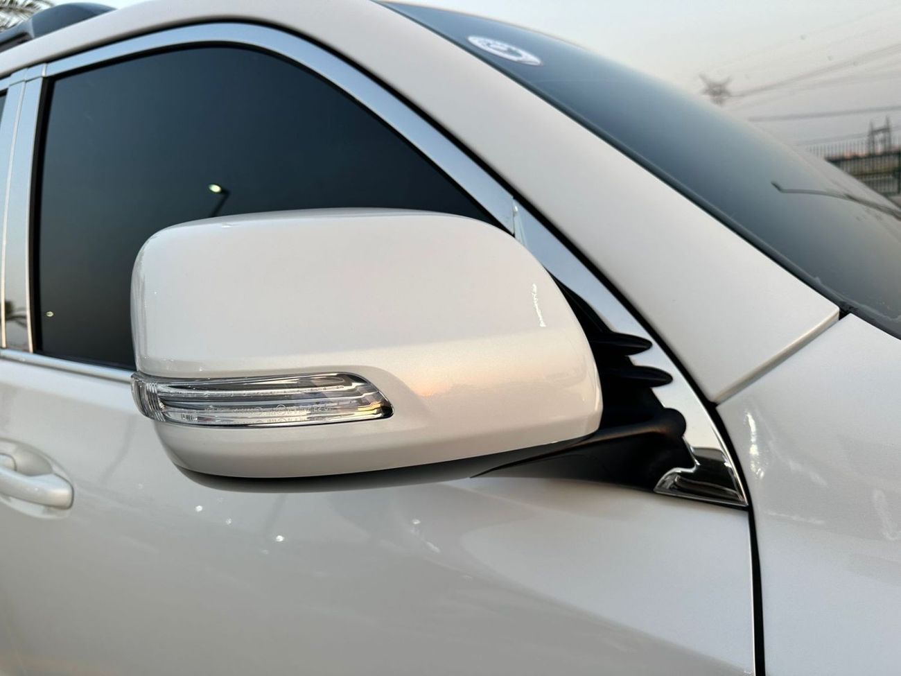 Toyota Prado MODIFIED TO PRADO 2023 | TEXTURED LEATHER SEATS | 2.7L PETROL | 2017 | TESLA SCREEN | LHD | REAR VIE