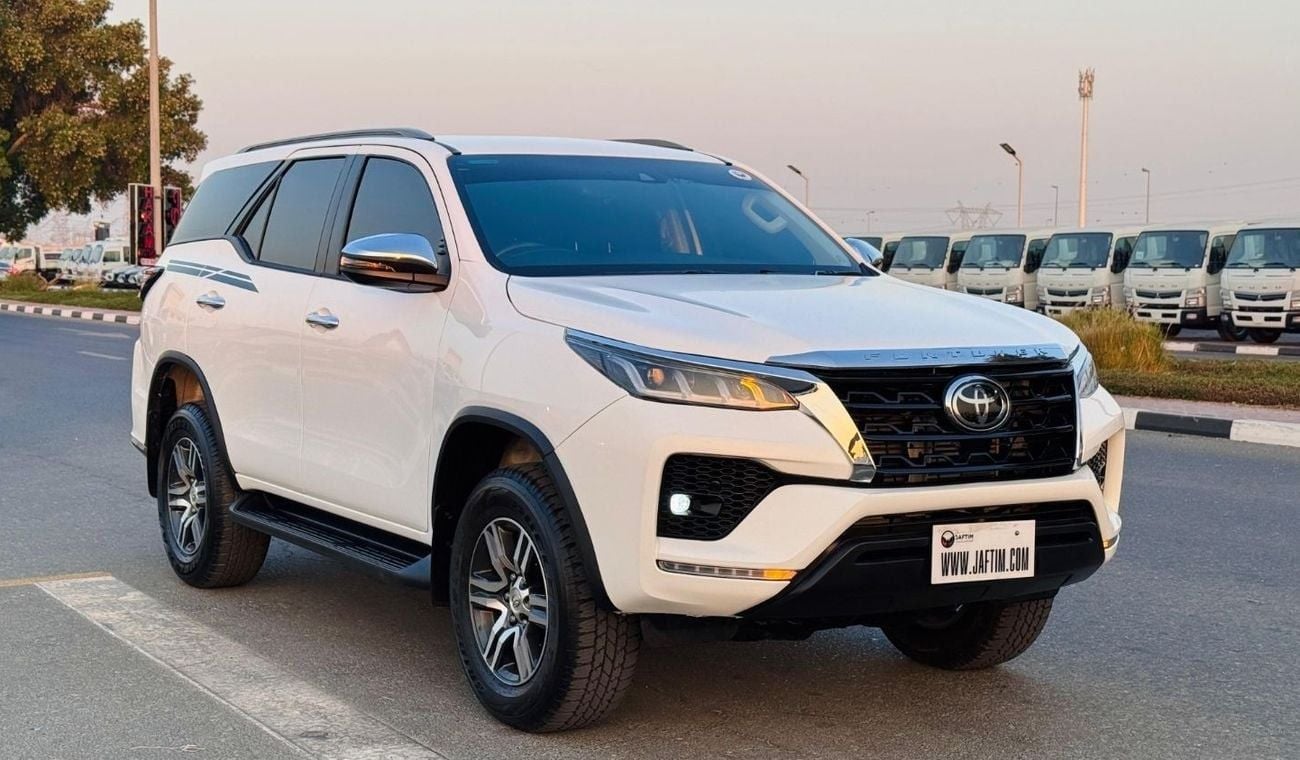 Toyota Fortuner PREMIUM CONDITION | 2.8L DIESEL ENGINE | RHD | 2024 | AUTOMATIC TRANSMISSION | REAR VIEW CAMERA | PA