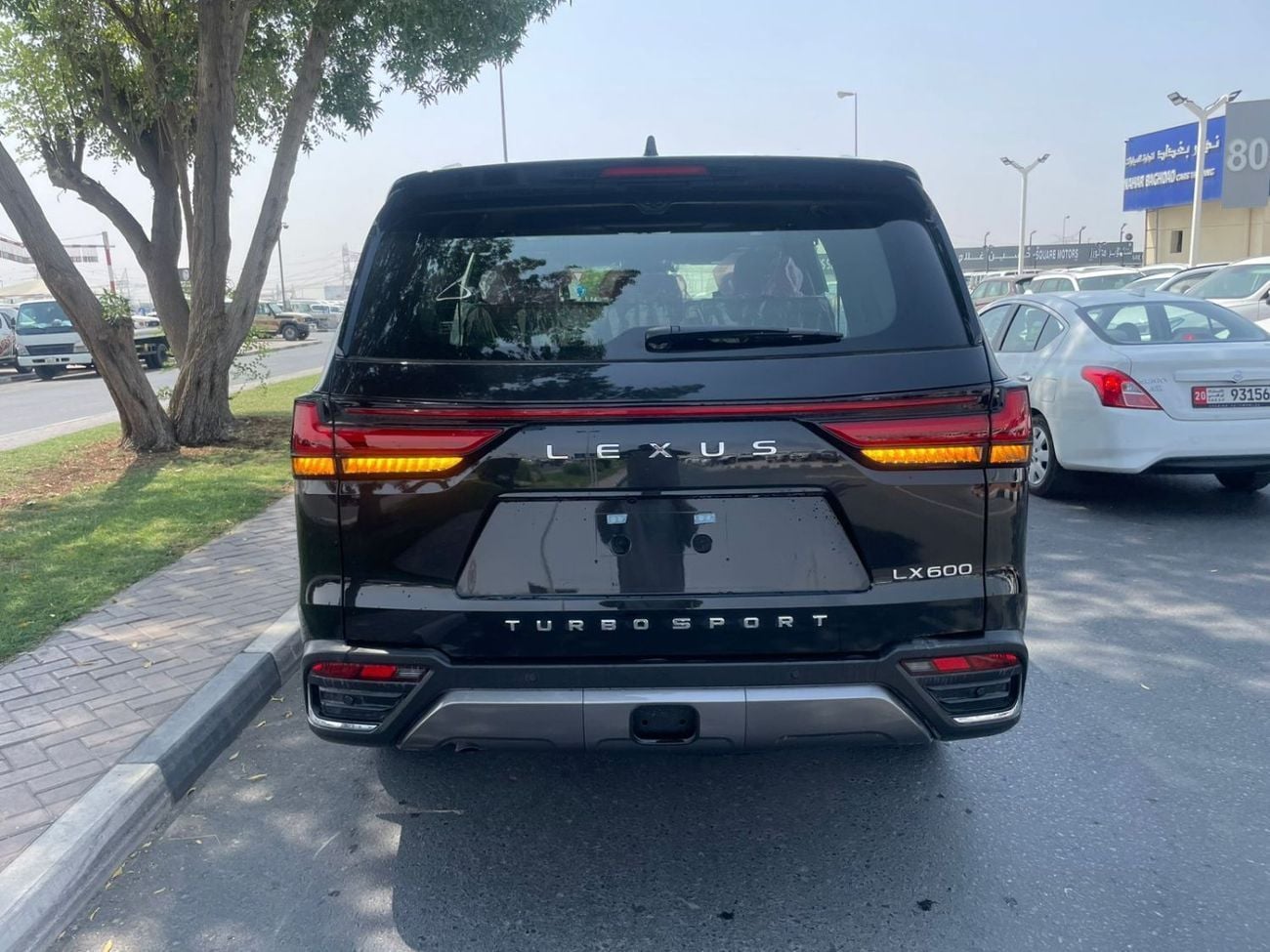 Lexus LX600 SIGNATURE