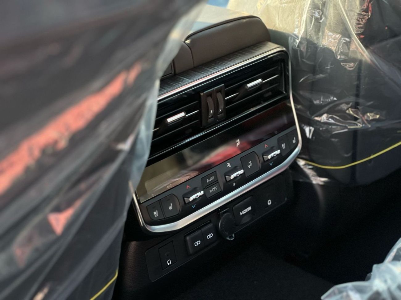 تويوتا لاند كروزر TOYOTA LAND CRUISER VXR 3.5L SUV 4WD 2025