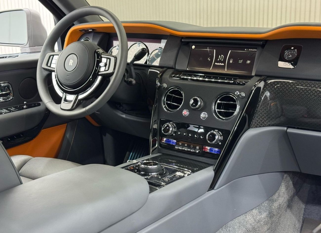 رولز رويس كولينان Black Badge 2022 Rolls Royce Cullinan Black Badge, 2026 Rolls Royce Warranty + Service Pack, Fully L