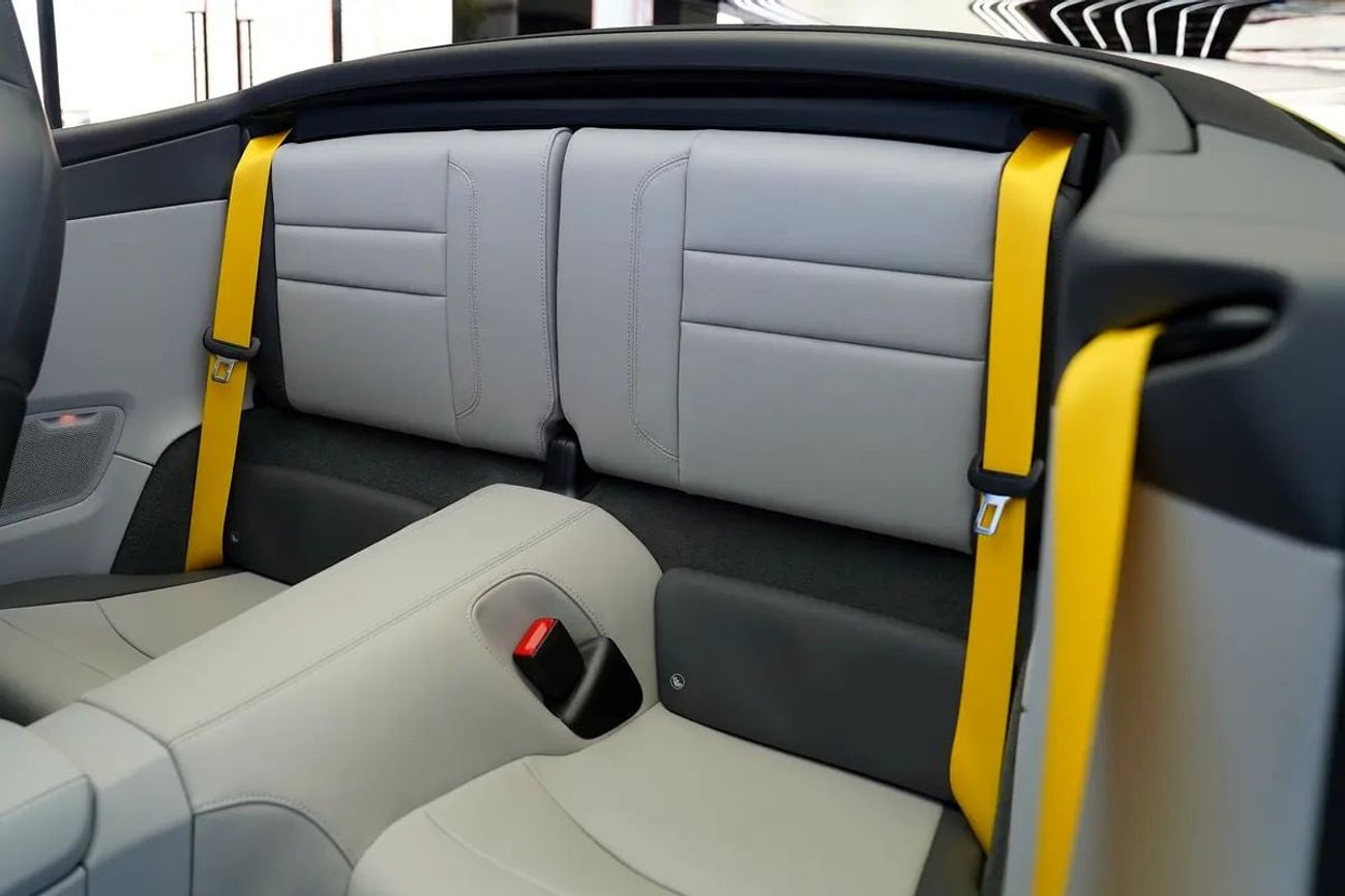 Porsche 911 Carrera GTS 3.0L (450 HP) Convertible