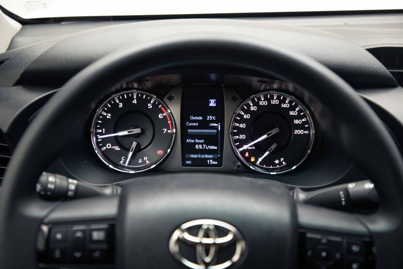 Toyota Hilux 4X2 - 2.7L – Super White Inside Red | Export Only