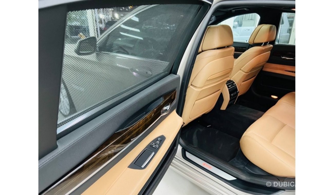 BMW 750Li Luxury GCC .. Original Paint .. Perfect Condition .. FSH .