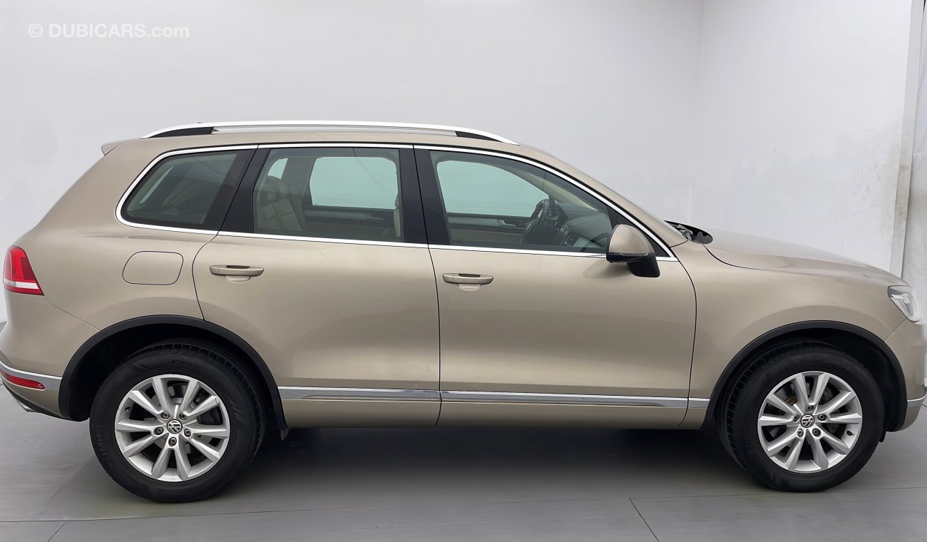 Volkswagen Touareg S 3.6 | Under Warranty | Inspected on 150+ parameters