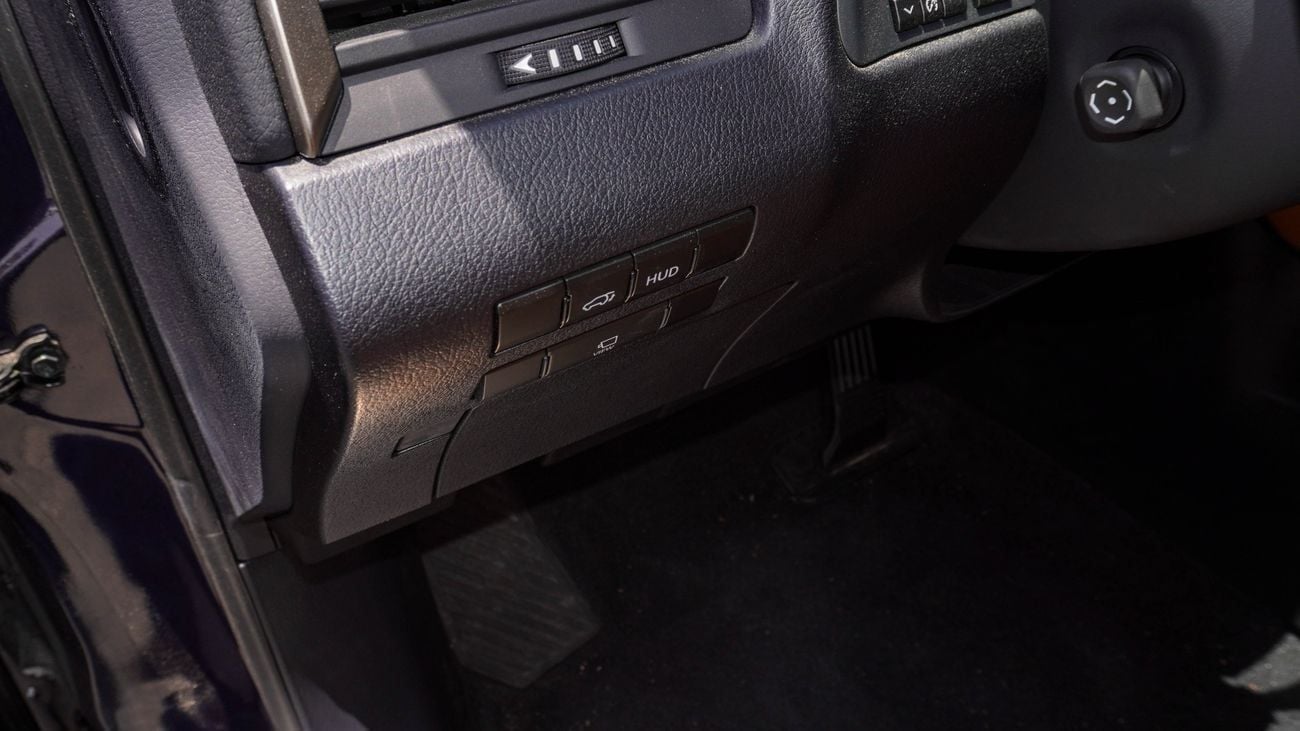 Lexus RX450h Premier 3.5L Hybrid DUBAI REGISTRATION - 2022 LEXUS RX450H – Power, Space Style for Every Journey!