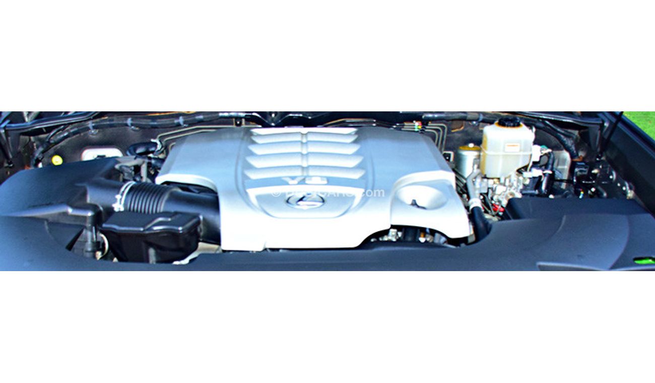 Lexus LX 570 TITANIUM COLOR - 3 YEARS WARRANTY AL FUTTAIM