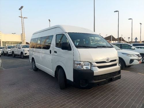 Toyota Hiace 2.7L PETROL HIGHROOF 13 SEATER MANUAL TRANSMISSION