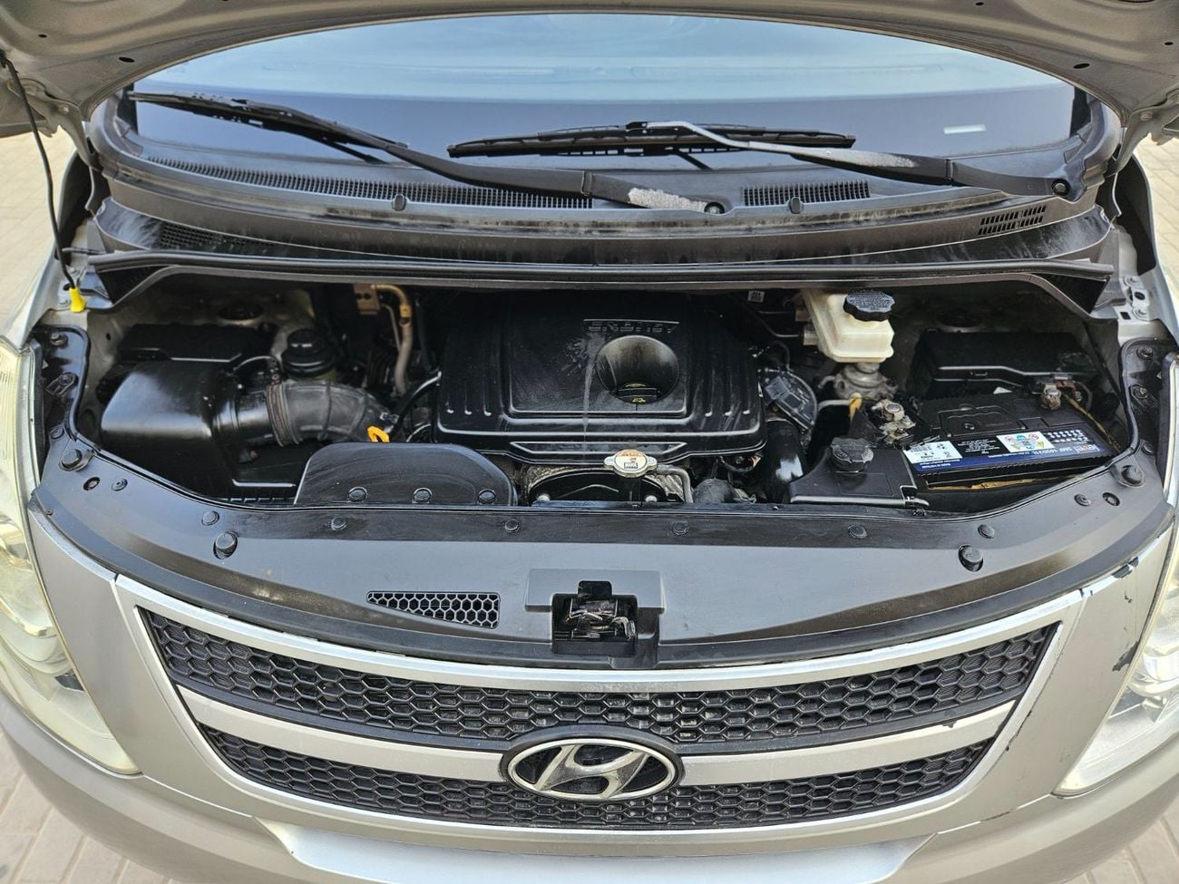 Hyundai Grand Starex STANDARD