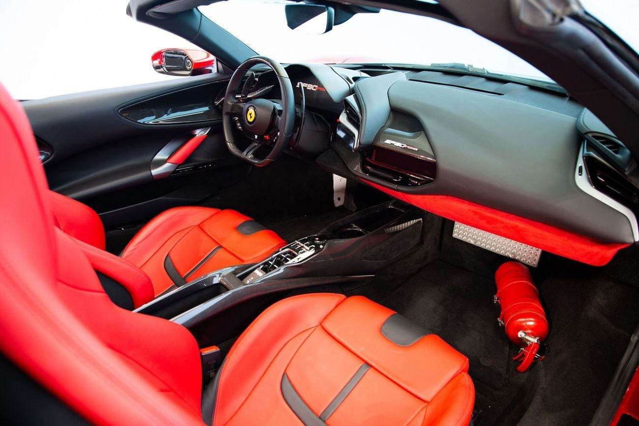فيراري SF90 ستراديل ASSETTO FIORANO