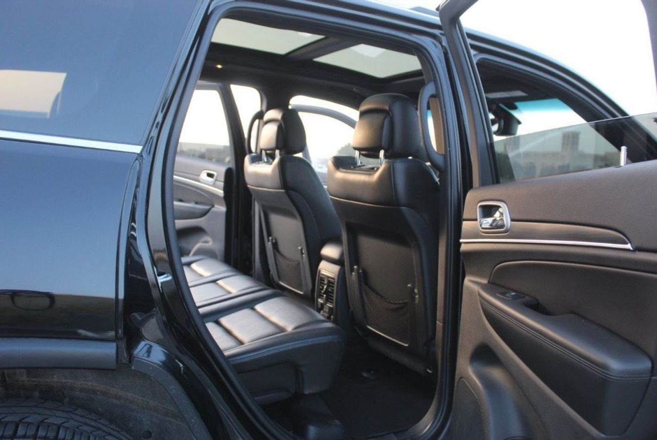 جيب جراند شيروكي ليميتيد غراند شيروكي2017