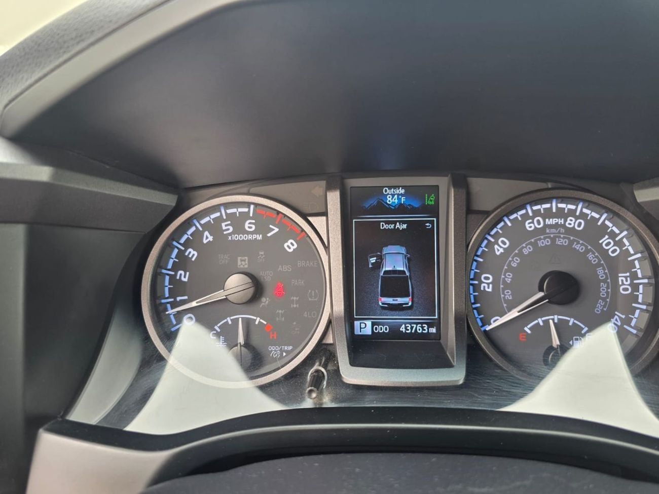 تويوتا تاكوما 3.5L TRD Of Road