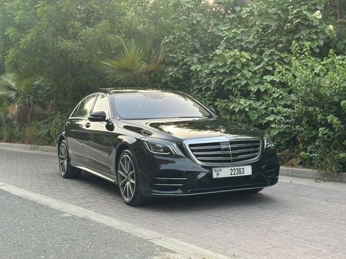 Mercedes-Benz S 560 Std 4.0L (463 HP) 2020 Mercedes-Benz S 560 designo V8 | GCC Specs | Full Option | Excellent Conditio