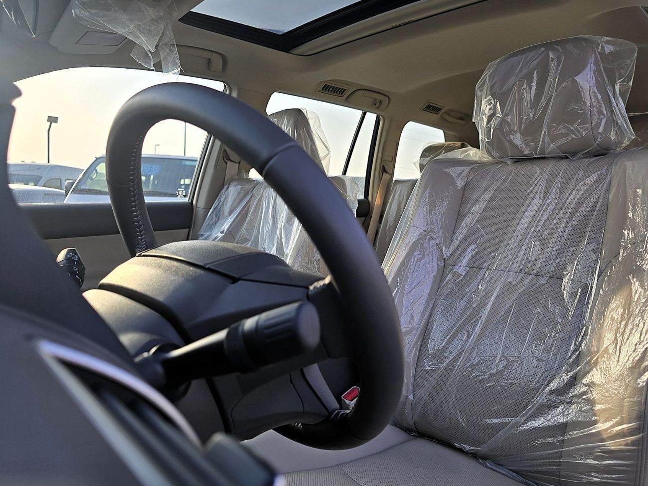 Toyota Prado Land Cruiser Prado VX 4.0l petrol 4WD SUV White  Color 2023 Model