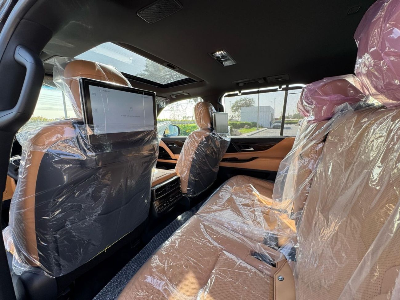 Lexus LX 600 Signature 3.5L GCC SPEC BRAND NEW