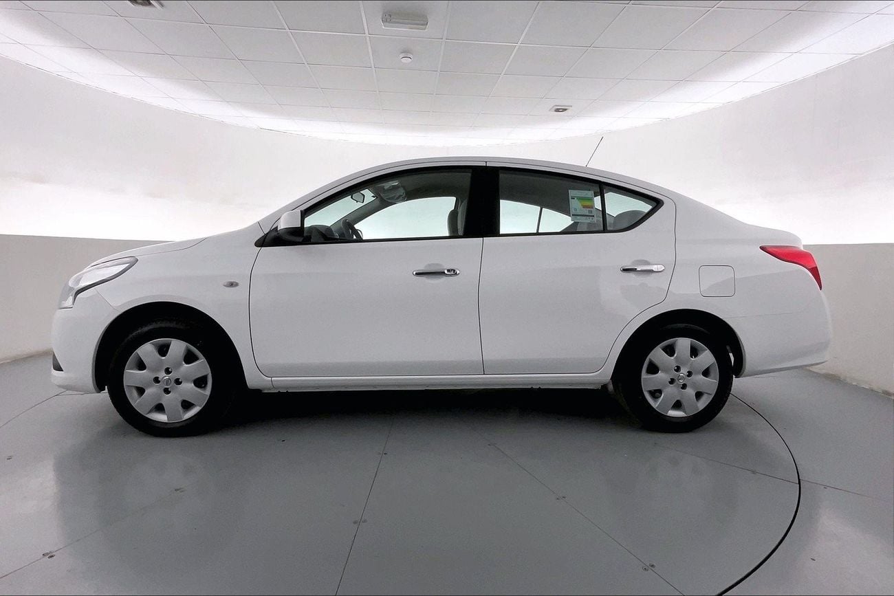 نيسان صني SV | سنة ضمان مجانية | نسبة التمويل 1.99% | خالية من أضرار الفيضانات