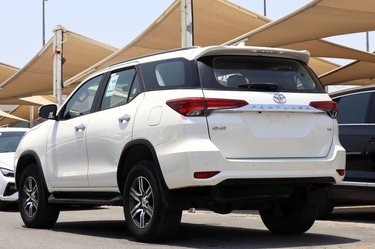 Toyota Fortuner GXR