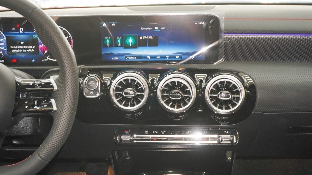 Mercedes-Benz A 200 L MERCEDES BENZ A200 L-SPORT - 1.4L TURBO V4 - 2025