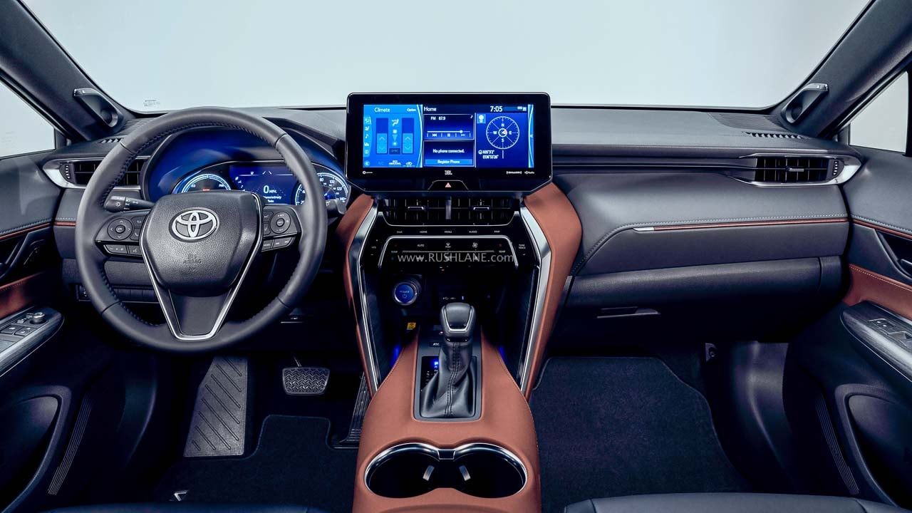 Toyota Harrier interior - Cockpit