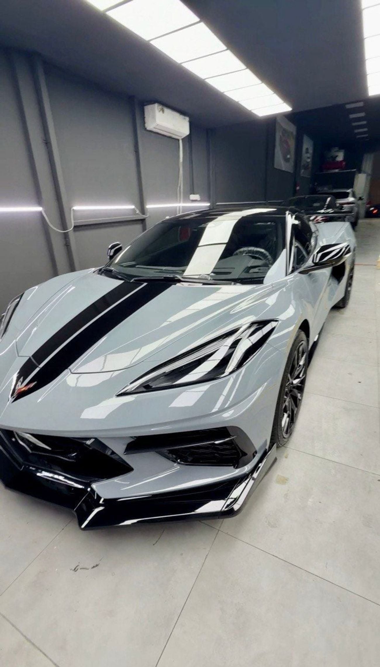 Chevrolet Corvette 2LT, миниатюра 2