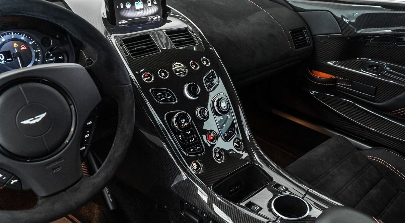 Aston Martin Vantage GT12 6.0L GT12